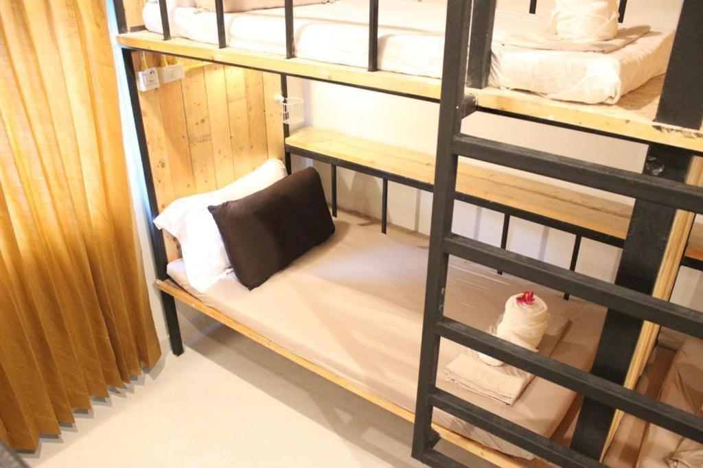 B&B Hostel @ Jomtien Eksteriør bilde