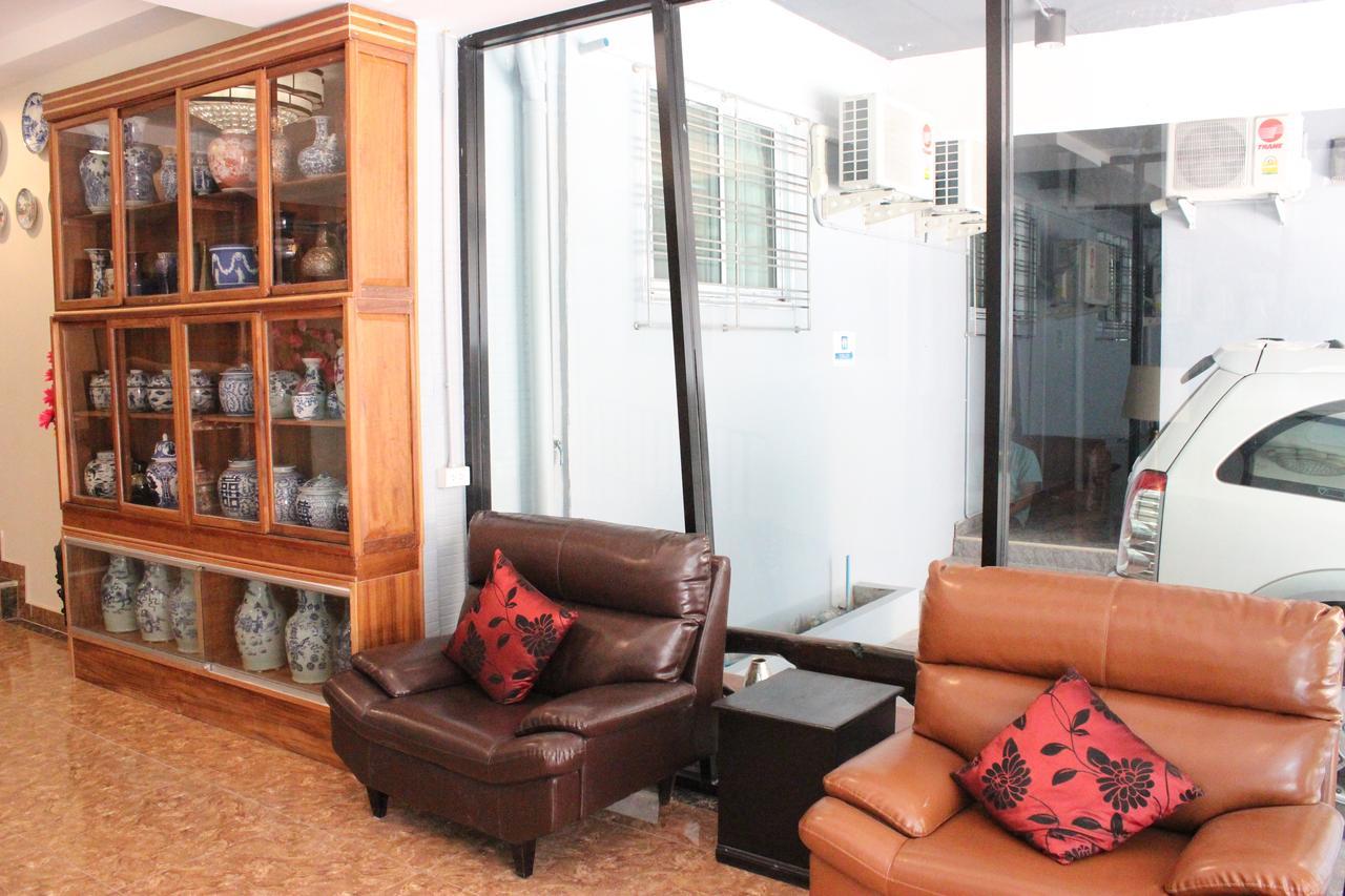 B&B Hostel @ Jomtien Eksteriør bilde